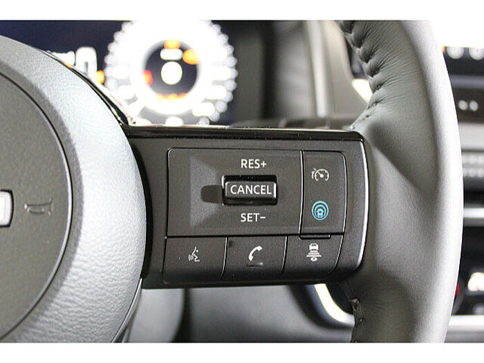 Nissan Qashqai 1.5 VC-T e-Power N-Connecta, PGD, Komfort-Paket N-CONNECTA