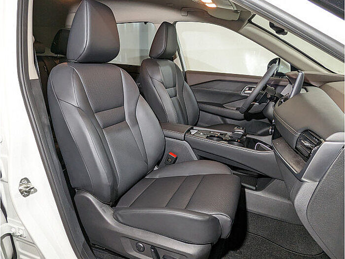 Nissan X-Trail 1.5 VC-T MHEV Tekna 4x2 1.5 VC-T MHEV Tekna 4x2