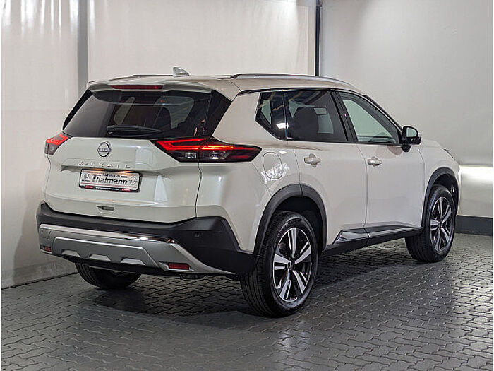 Nissan X-Trail 1.5 VC-T MHEV Tekna 4x2 1.5 VC-T MHEV Tekna 4x2