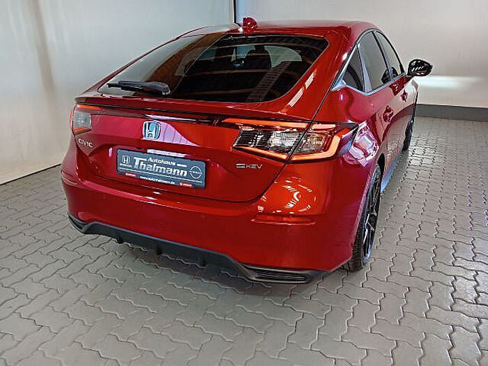 Honda Civic e: HEV Sport