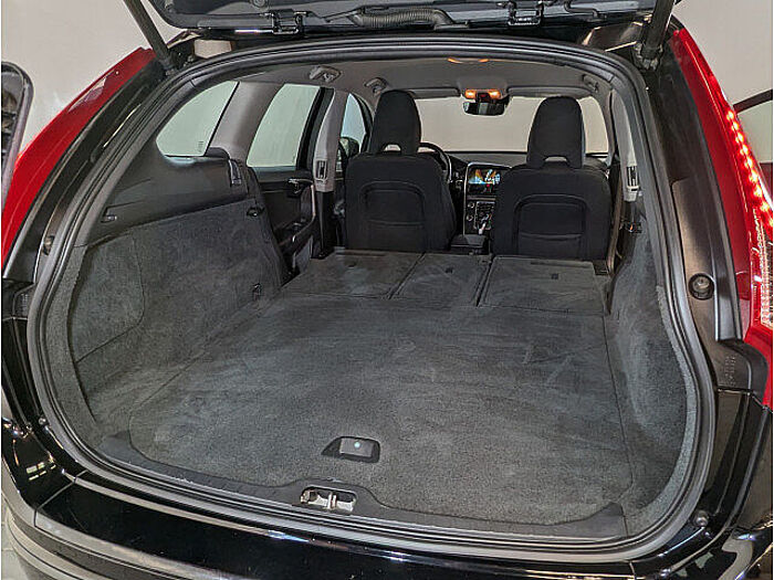 Volvo XC60 Kinetic 2WD Automatik