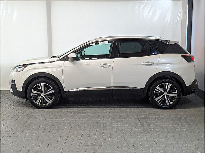 Peugeot 3008 Allure 1.2 PureTech 130 // LED / NAVI //