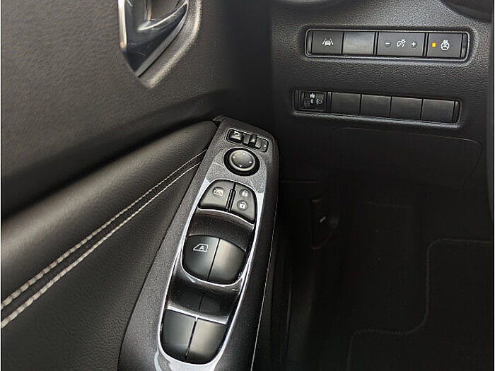 Nissan Juke 1.6 Hybrid, N-Connecta, Connect Navi, Winter-Paket N-CONNECTA