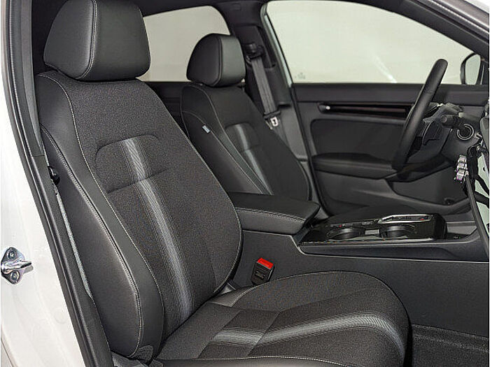 Honda Civic e: HEV Sport MJ 26