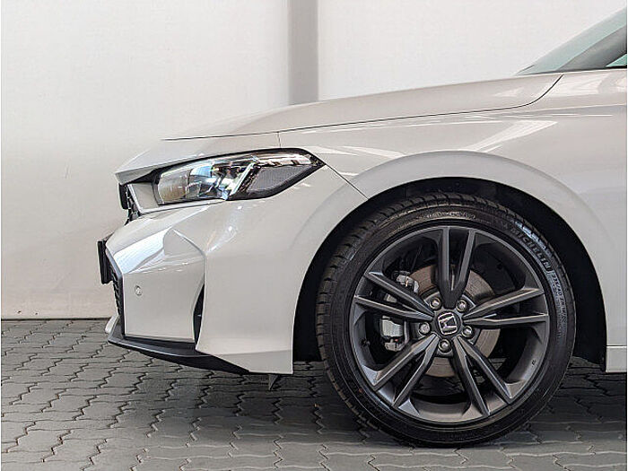 Honda Civic e: HEV Sport MJ 26