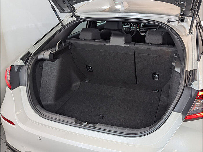 Honda Civic e: HEV Sport MJ 26