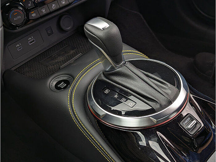 Nissan Juke 1.0 DIG-T 7DCT N-Sport Bose-Sound, Tech-Paket, BFS Sport