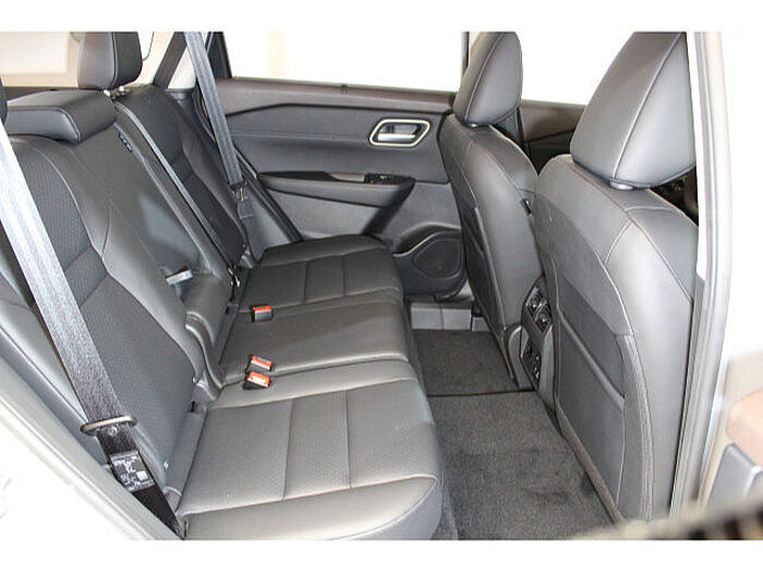 Nissan X-Trail 1.5 VC-T MHEV Tekna